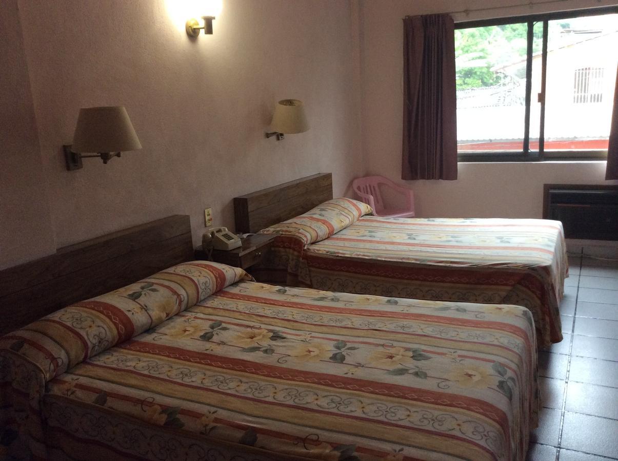 Gutiérrez Zamora Hotel Palencia الغرفة الصورة
