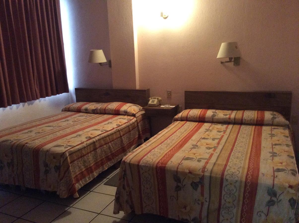 Gutiérrez Zamora Hotel Palencia الغرفة الصورة